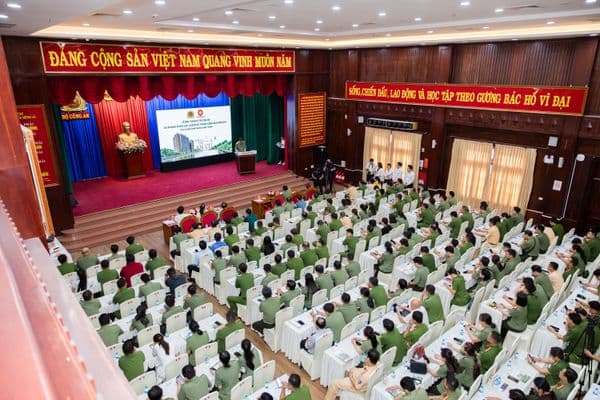 Phu Cuong Home tổ chức bốc thăm căn hộ cho lực lượng vũ trang